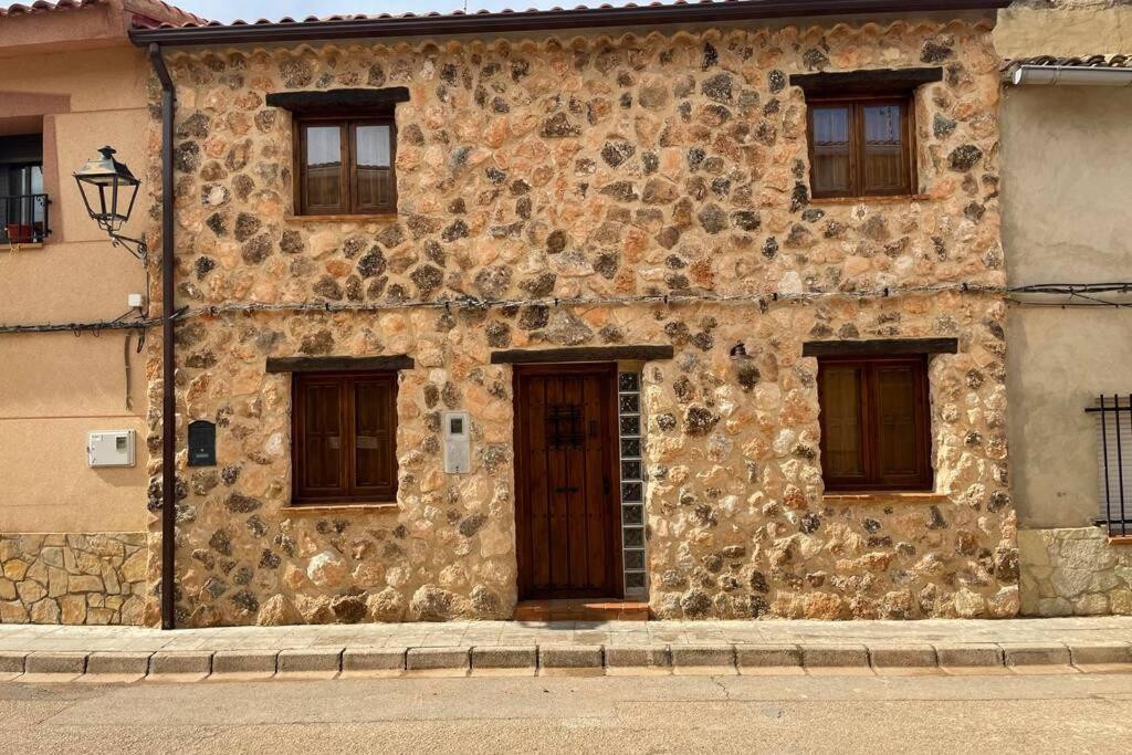 Casa Rural El Tranco Del Lobo Casas de Ves Exterior foto