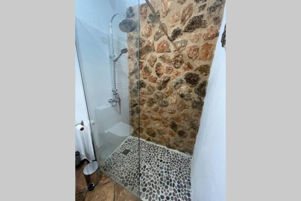 Casa Rural El Tranco Del Lobo Casas de Ves Exterior foto