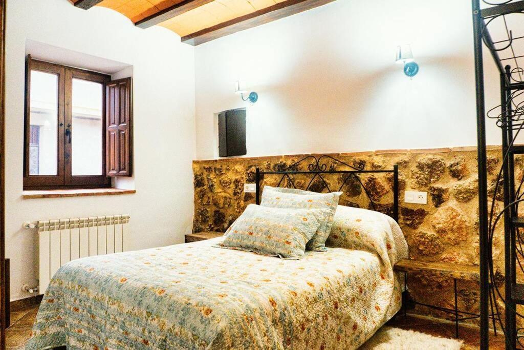 Casa Rural El Tranco Del Lobo Casas de Ves Exterior foto